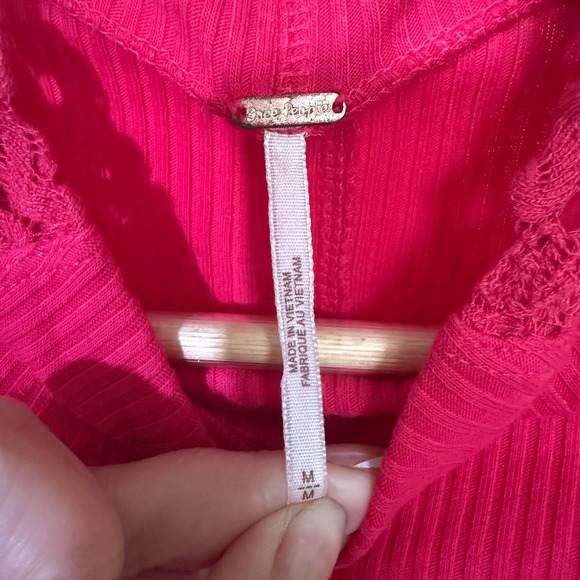 Free People Clemente Top in Hot Berry Lace Sleeves Women's Size M - Picture 7 of 10